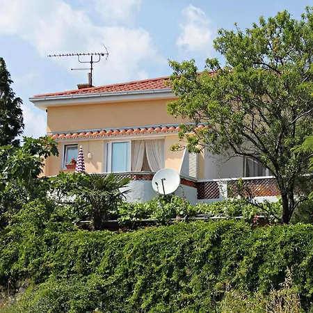 By The Sea - 5558 ノヴィ・ヴィノドロスキー