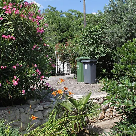 By The Sea - 5558 * ノヴィ・ヴィノドロスキー