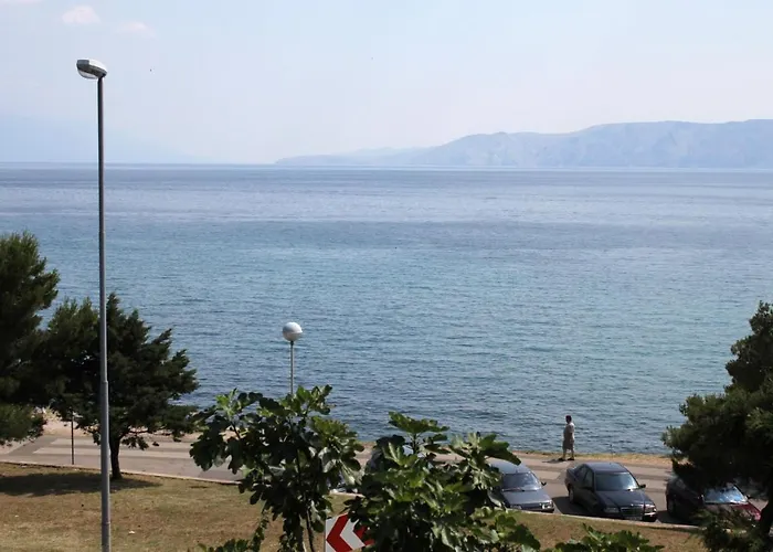 Διαμέρισμα By The Sea - 5558 *